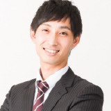 男性顔写真